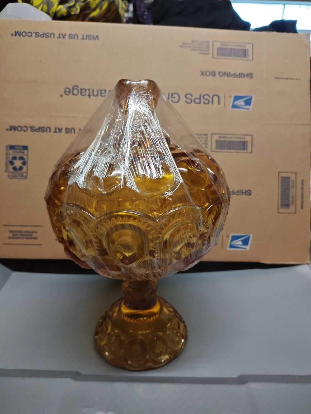 Vintage 1970s L.E. Smith Moon And Stars Candy Dish Amber W/Lid Amber Glass